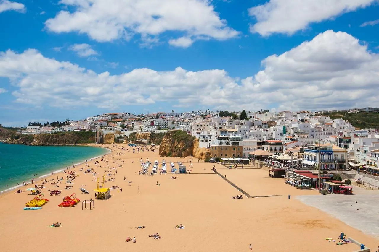 Modern Ocean, Garden & Pool View Condo By Becherish Albufeira Apartamento
